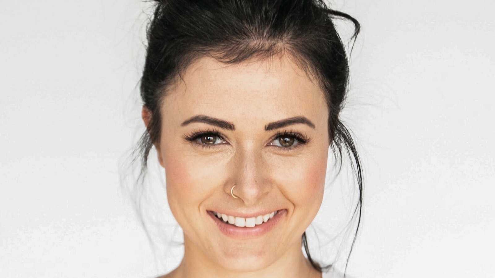 bloating in your 40s — Why You’re Getting Bloating in Your 40s