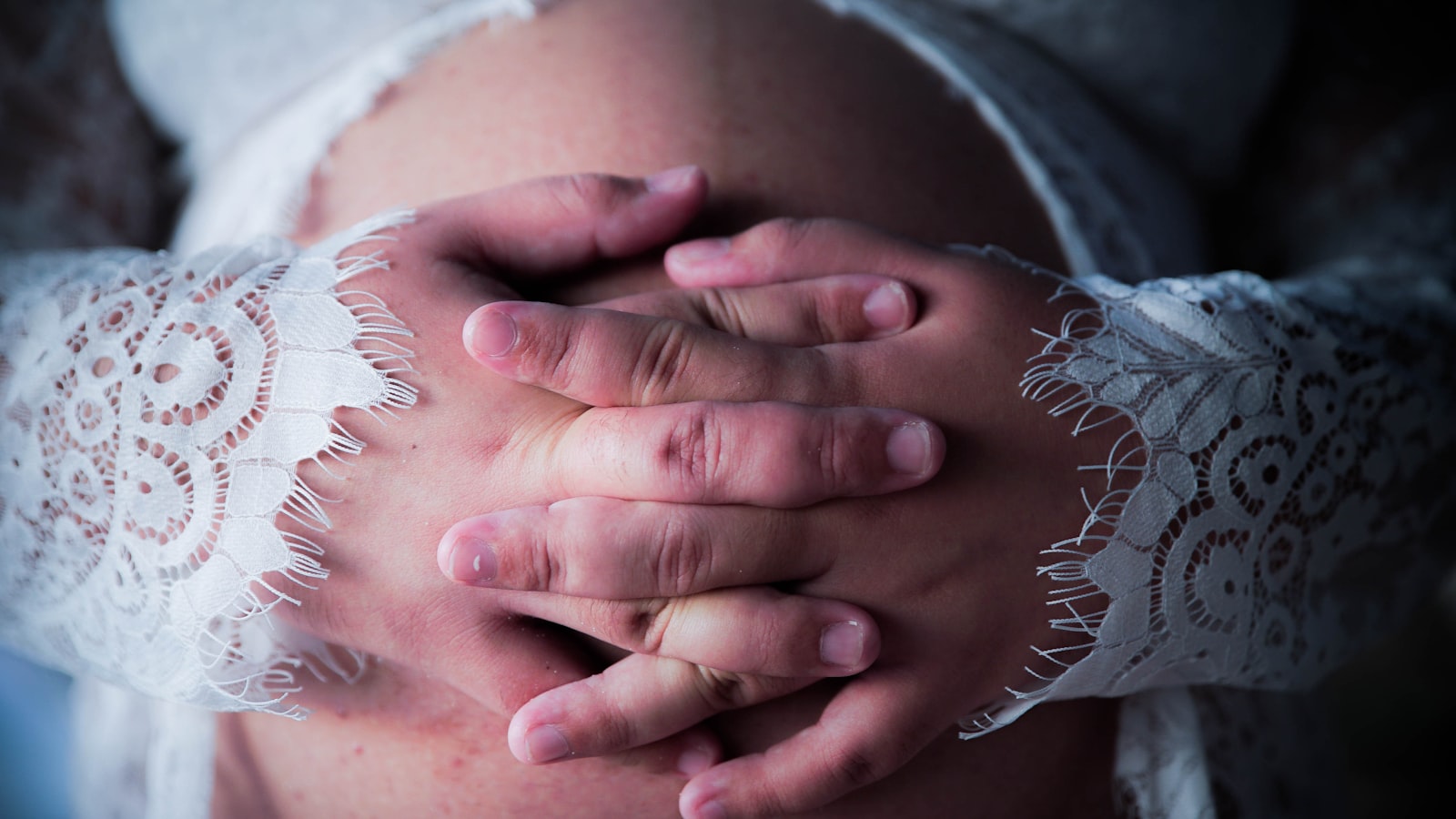 bloating in pregnancy — Bloating in Pregnancy: What It Means and What Helps