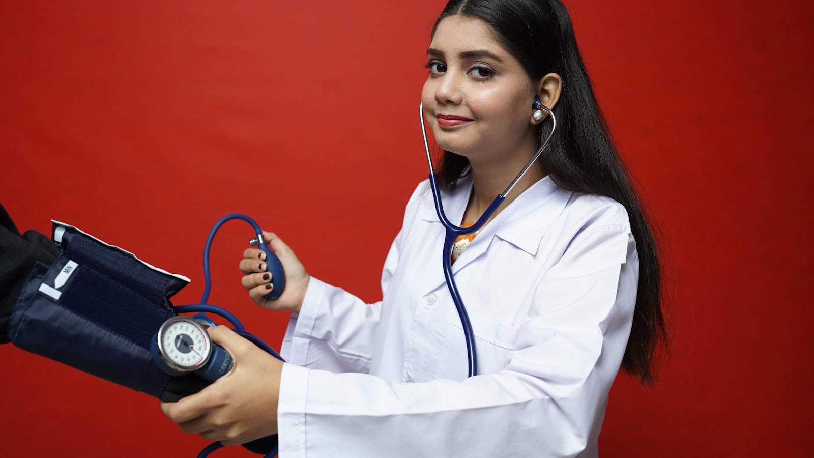 blood pressure spikes in women — Blood Pressure Spikes in Women: What They Mean and What Helps